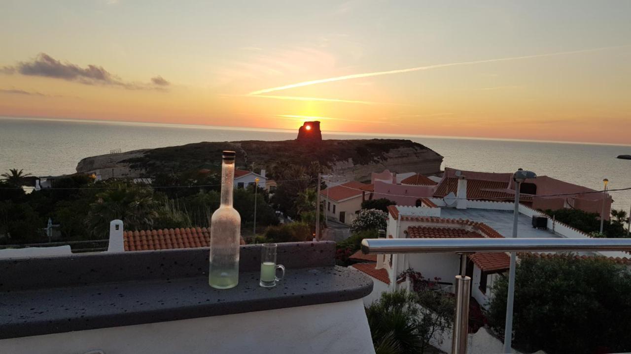 Villa Manuela sul mare S'Archittu Esterno foto