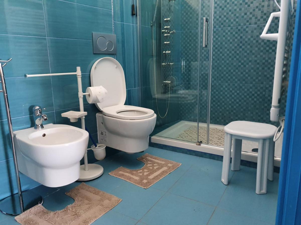 Villa Manuela sul mare S'Archittu Esterno foto