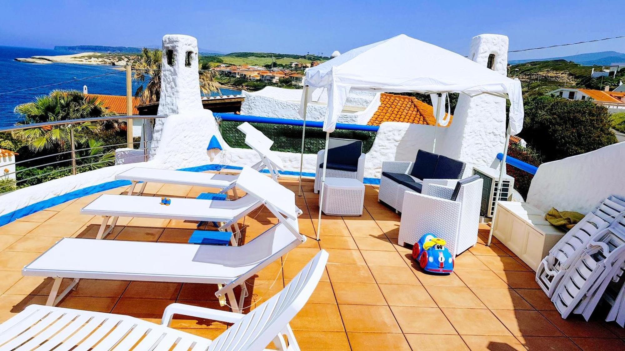 Villa Manuela sul mare S'Archittu Esterno foto