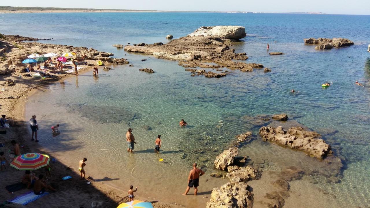 Villa Manuela sul mare S'Archittu Esterno foto